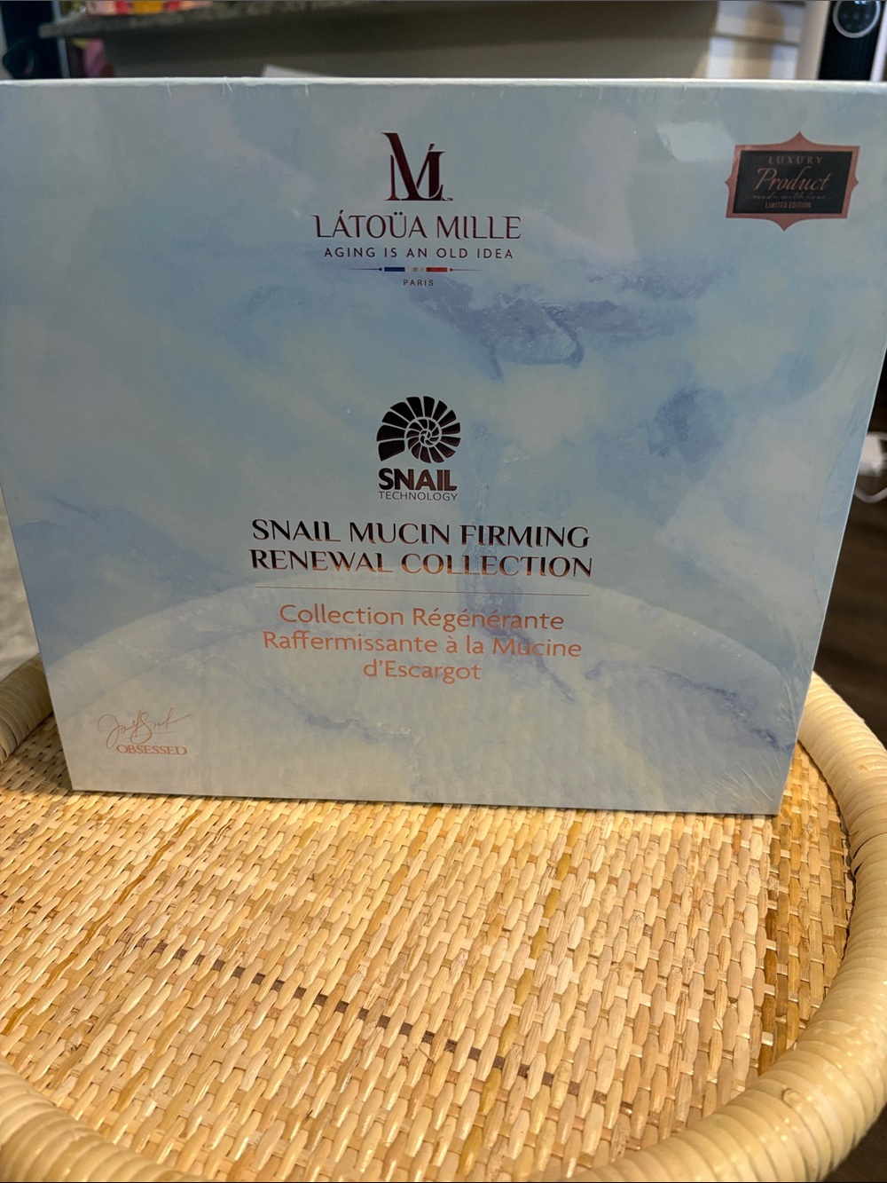 Snail Mucin Firming Renewal Collection – Light Blue